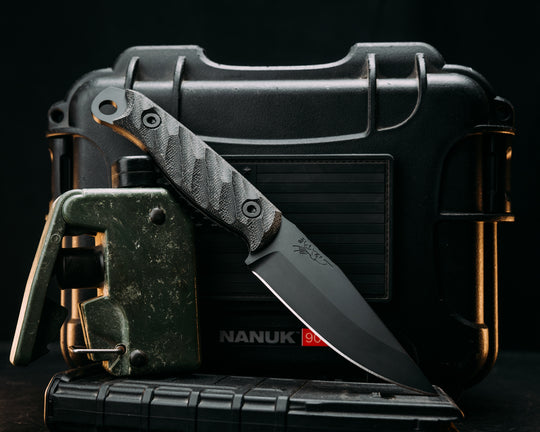 Crow Jr- Black Canvas Micarta, Armor Black Cerakote, Allen Bolts, Textured Grip