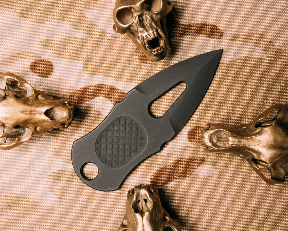 Lapel Dagger Armor Black Cerakote Half Face Blades