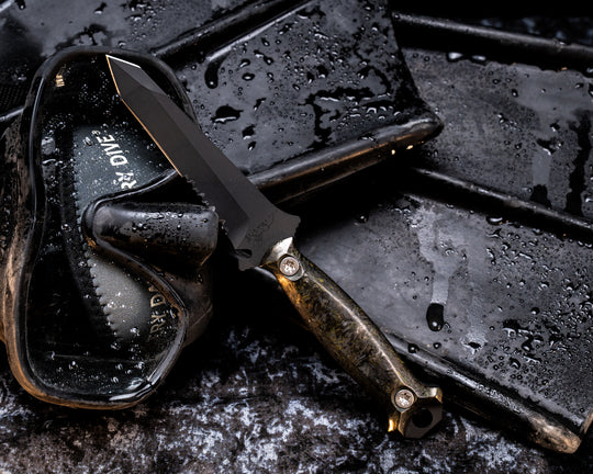Dive Knife Tanto- Green Dark Matter Carbon, Armor Black Cerakote, Ti Torx Bolts, Textured Grip