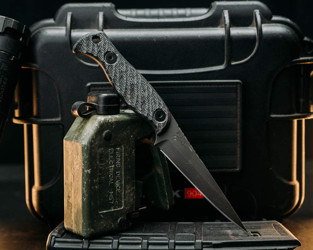 Congressman - Black Canvas Micarta, Allen Bolts, Textured Grip, Closed Tang Lanyard Hole