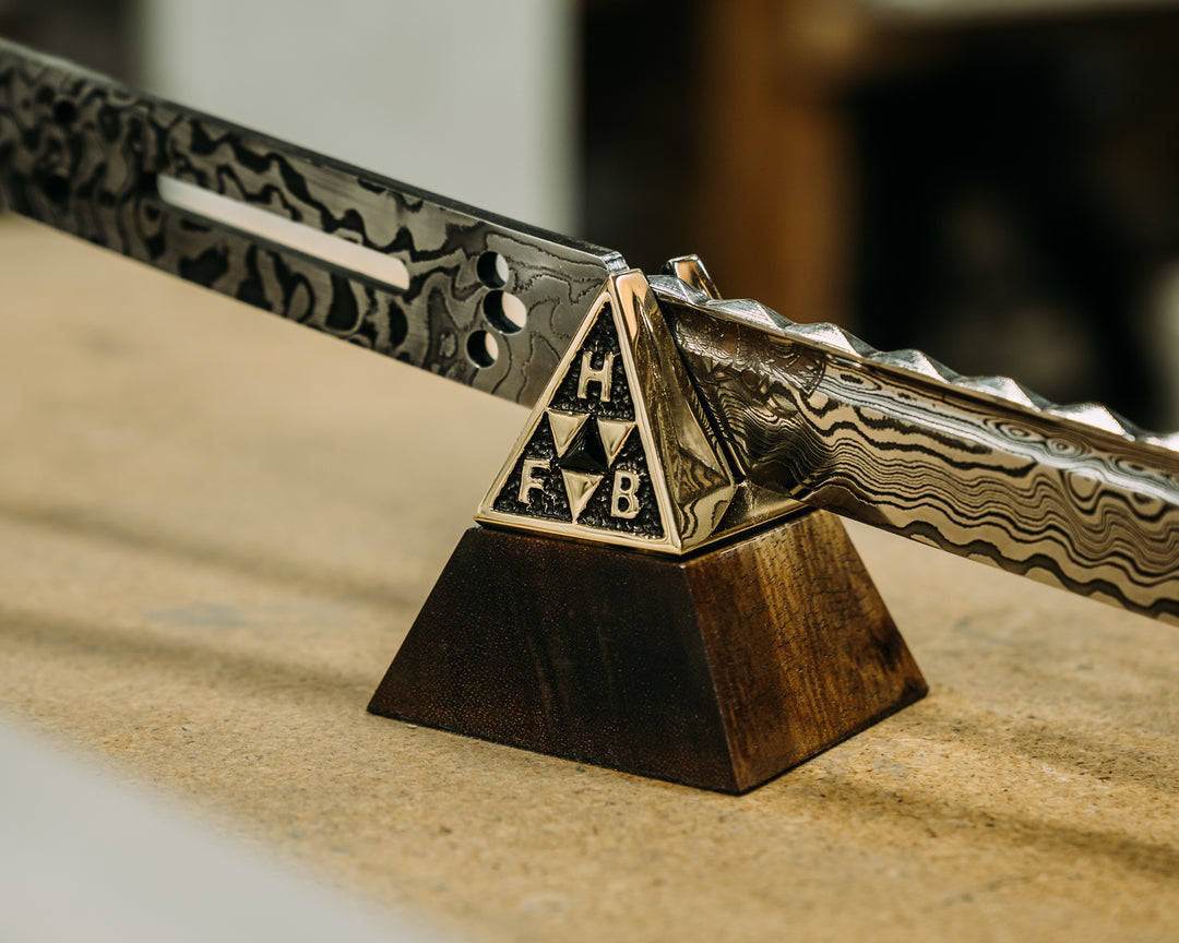 Katana - Baker Forge Matrix Stainless Steel Damascus - Hand Carved & Shaped Solid Brass, Brass Allen Bolts, Textured Grip w/ Stand, Hawaiian Curly Koa with Solid Brass Cap & Obsidian Stone Inlay