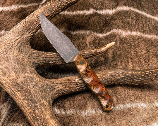 Crow Scalper- Lion's Blood Amboyna, Mosaic Pins, Brass Lanyard Pin, Textured Grip