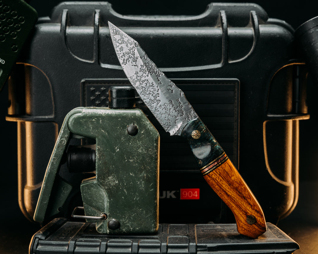 Field Knife Jr- Dyed Black Ash, Black G10 Pin Striping, Brass & Copper Splits, Desert Ironwood, Mosaic Pins, Smooth Grip.