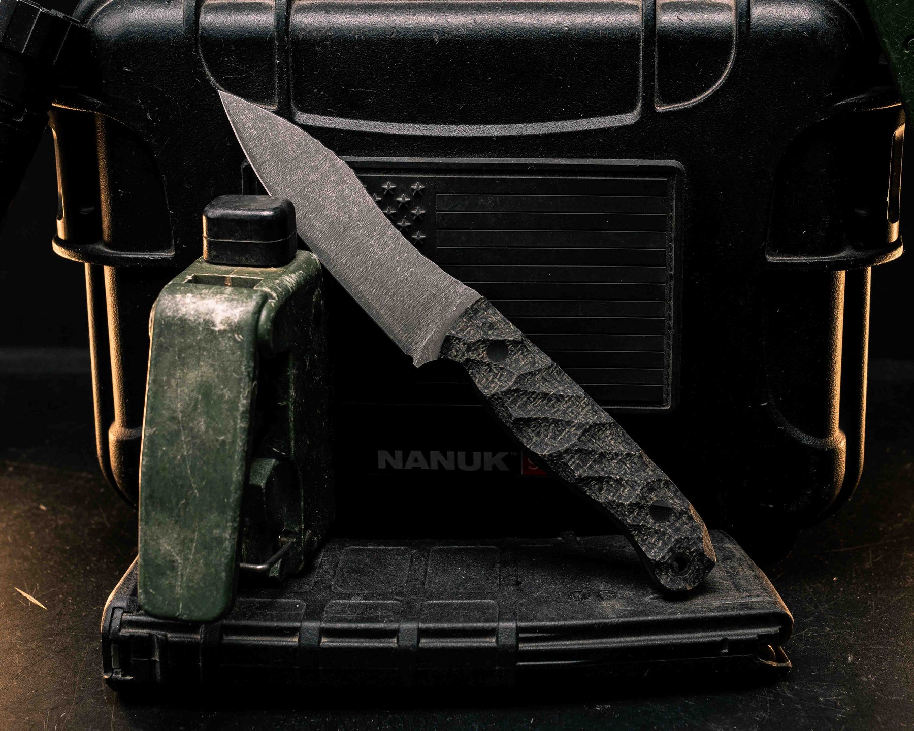 Modified Skinner Jr- Black Burlap Micarta, CF Pins, CF Lanyard Pin, Te ...