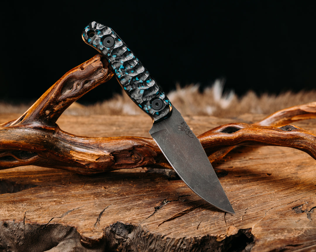 Feather Light- Turquoise Rocky Wave Carbon, Allen Bolts, Textured Grip