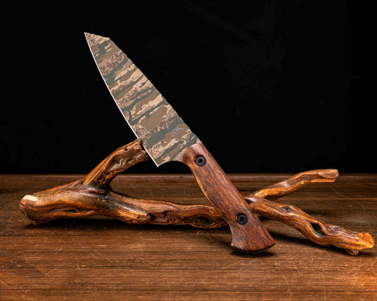 Santoku - Desert Ironwood, Realtree Original Camo Cerakote, Allen Bolts, Smooth Grip