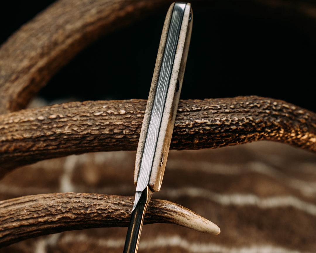 OSS Spike- Baker Forge Raindrop Damascus- Moose Antler, Mosaic Pins, Aluminum Lanyard Pin, Smooth Angled Grip