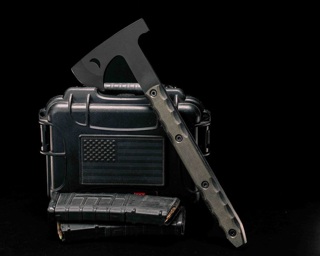 Howler Hawk- Black and OD Green Canvas Micarta, Armor Black Cerakote, Allen Bolts, Textured Grip