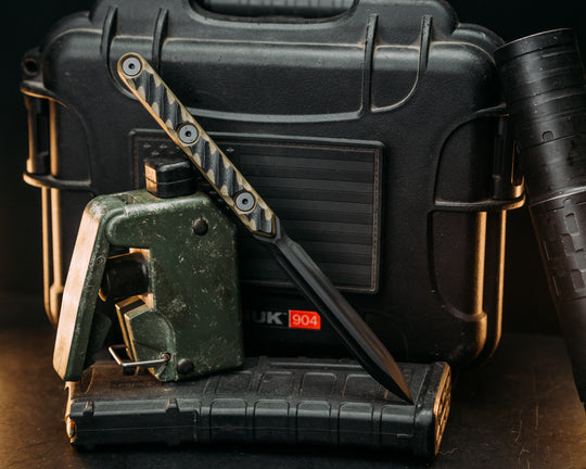 OSS Spike - Black/OD Green G10, DLC (Diamond Like Coating), Allen Bolts, Textured Grip