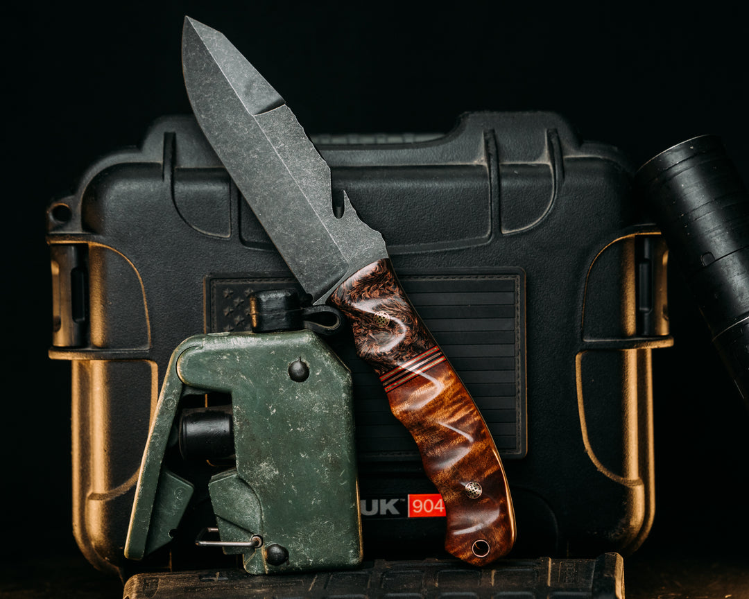 Notched Wire Cutter Breacher Gen 3 - Dark Matter Copper Carbon Fiber, Black & Red G10 Pin Striping, Brass & Copper Splits, Hawaiian Curly Koa, Mosaic Pins, Copper Lanyard Pin, Textured Grip.