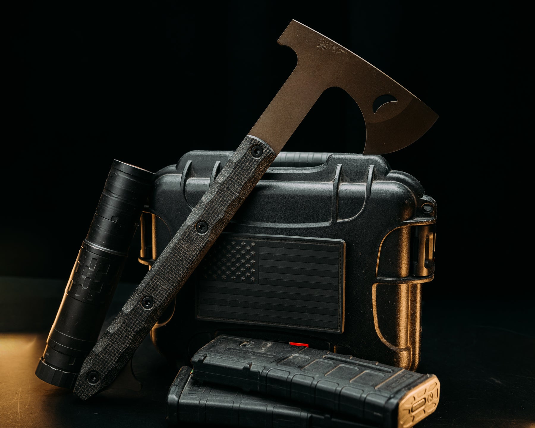 Howler Hawk- Black Burlap Micarta, Armor Black Cerakote, Allen Bolts ...