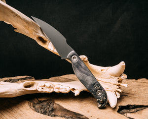 Gula Gula- Dyed Box Elder, armor black cerakote, Ti torx bolts, smooth grip