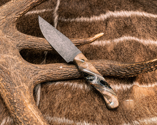 Crow Scalper- Spalted Curly Maple, Black G10, White G10, Coyote G10 and Bronze Pin Striping, Black with Gold Web Tru-stone Split, Mosaic Pins, Textured Grip