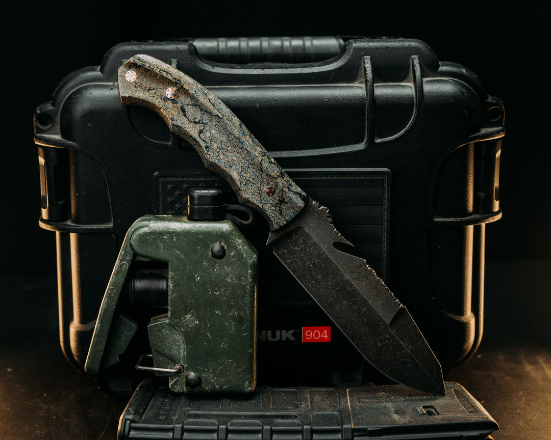 Notched Wire Cutter Breacher Gen 3- Dinosaur Bone, Mosaic Pins, Textured Grip
