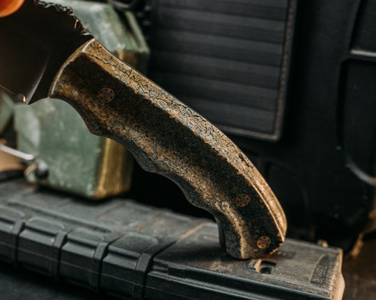 Notched Wire Cutter Breacher Gen 3- Dinosaur Bone, Mosaic Pins, Textured Grip