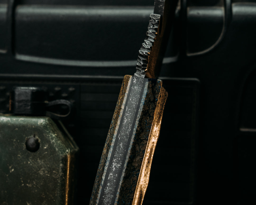 Notched Wire Cutter Breacher Gen 3- Dinosaur Bone, Mosaic Pins, Textured Grip
