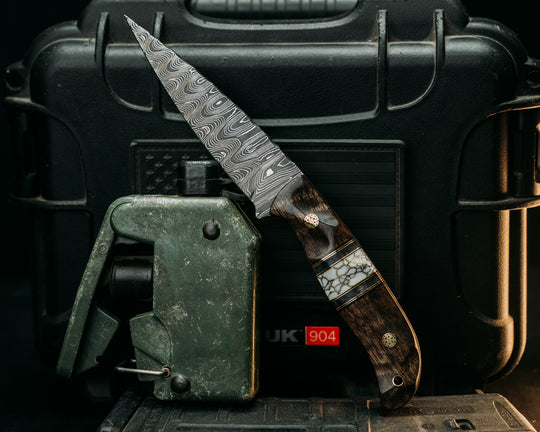 Ryu- Old Stock Damascus- Dyed Hawaiian Curly Mango, Black G10 and Brass Pin Striping, Dyed Maple and White with Gold Web Tru-stone Split, Mosaic Pins, Brass Lanyard Pin, Textured Grip