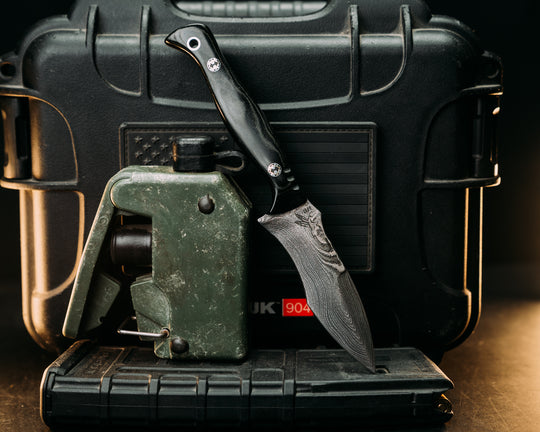 Extremis- Old Stock Damascus- Black Damascus Micarta, Mosaic Pins, Textured Grip