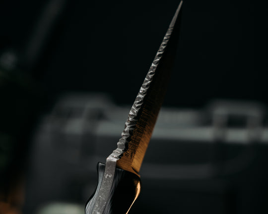 Hybrid Crow Cub Blade/Disaster Cub Handle- Carbon Fiber- CF Pin, CF Lanyard Pin, Old School Rock Worked Spine, Textured Grip