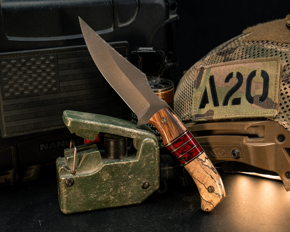 Tosahwi- Weru, Black G10 and Copper Pin Striping, Bloody Basin Tru-stone Split, Mosaic Pins, Smooth Grip