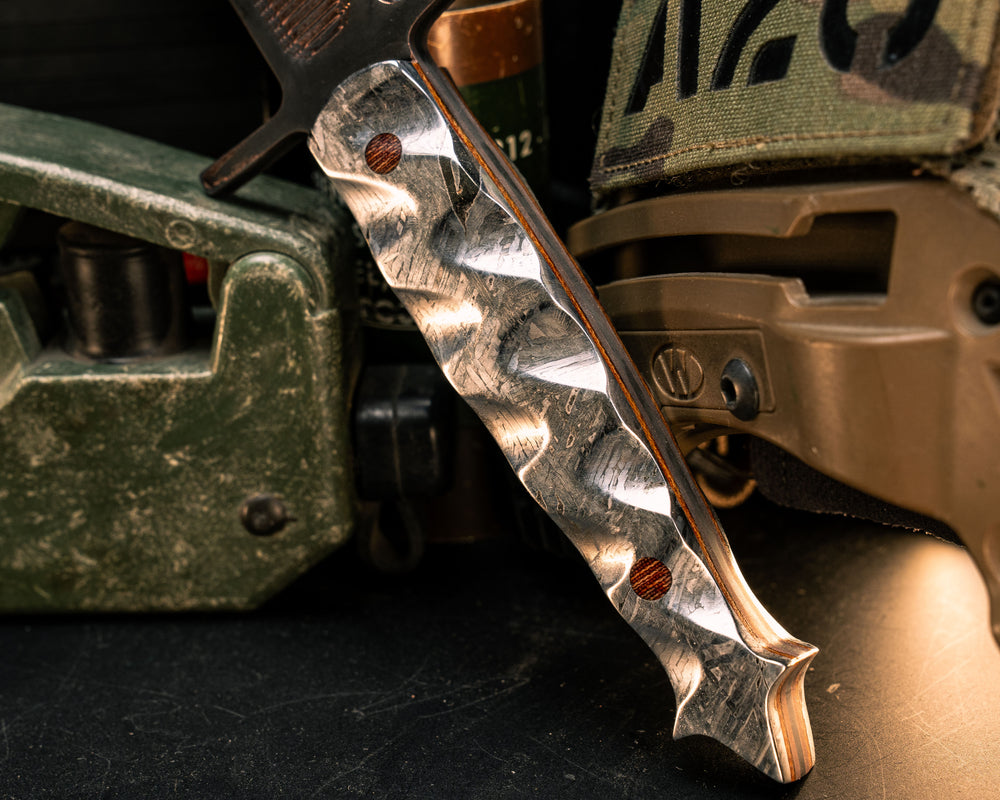 V-42 Dagger- Baker Forge Random Pattern CopperMai- Meteorite, Micarta Pin, Micarta Liner, Textured Grip