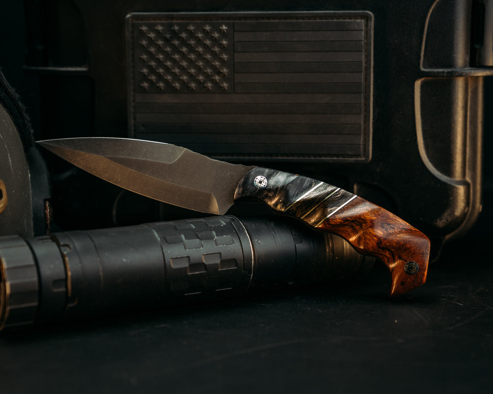 4" HUMINT - Dyed Redwood, Black G10 & Brass Pin Striping, Gold Dark Matter Carbon Fiber, Desert Ironwood, Mosaic Pins, Textured Grip.