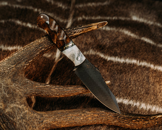 Field Knife - Vegas Forge Lightning Damascus - CO Elk, Black G10 & Brass Split, Amboyna, Mosaic Pins, Textured Grip