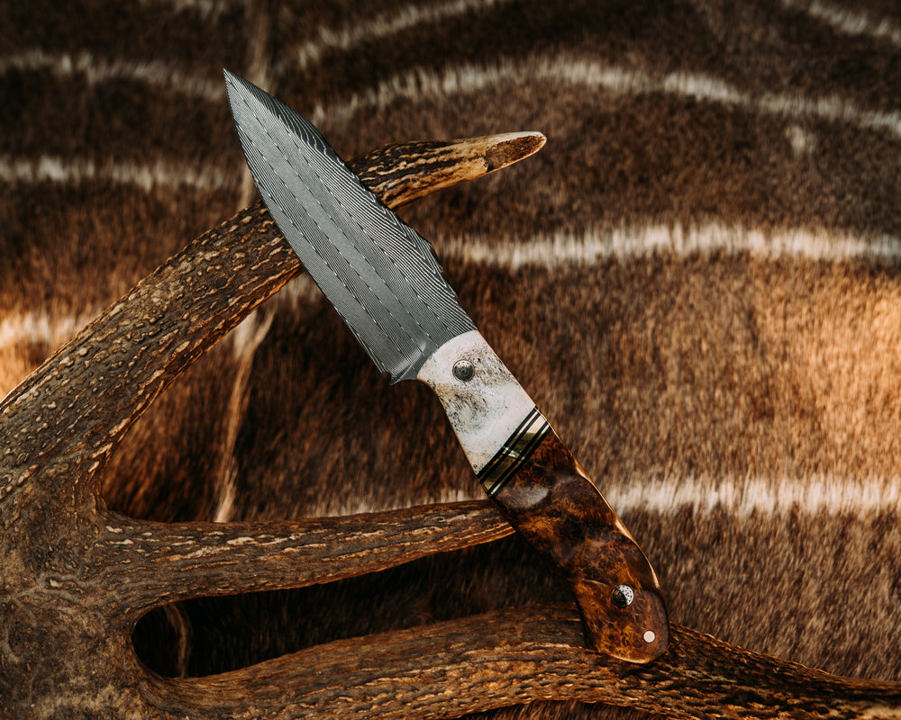 Field Knife - Vegas Forge Lightning Damascus - CO Elk, Black G10 & Brass Split, Amboyna, Mosaic Pins, Textured Grip