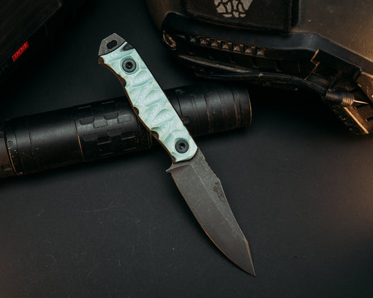 Field Knife Jr- Tiffany Blue and Black G10, Allen Bolts, Chaos Grip