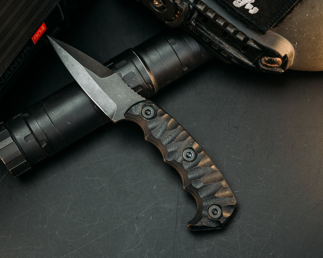 3" HUMINT - Black G10, Allen Bolts, Chaos Grip.