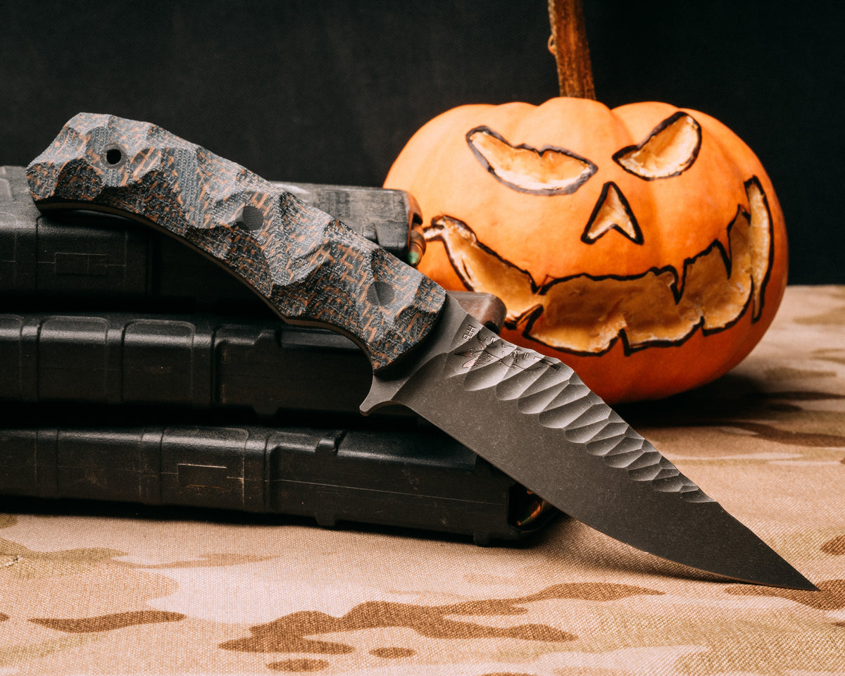 Tosahwi kamari burlap micarta, CF pins, CF lanyard pin, chaos grip