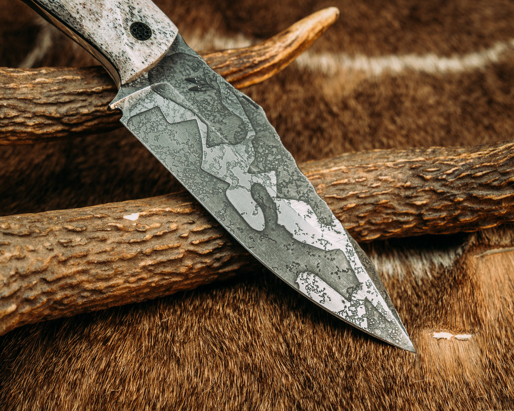 ?? Field Knife- CO Elk Antler, Black G10 and Brass Pin Striping, Bloody Basin Tru-stone Split, ??Mahogany, Mosaic Pins, 1/8" Brass Pin, Textured Grip