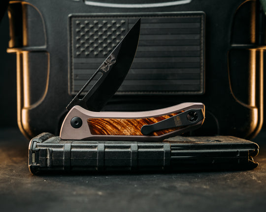 Kwaiken Folder Custom - Hawaiian Curly Koa, Anodized Gray Handle, Black Nitride Blade, Textured Grip, Deep Carry Pocket Clip