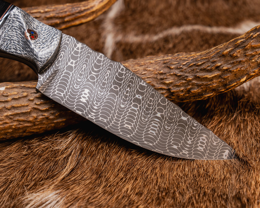 Crow Jr- Vegas Forge Honeycomb Damascus- Silver Carbon, Black G10, Aluminum and Copper Pin Striping, Bison Horn Split, Copper Dark Matter FAT Carbon, Copper Patriot Mosaic Pins, Copper Lanyard Pin, Textured Grip