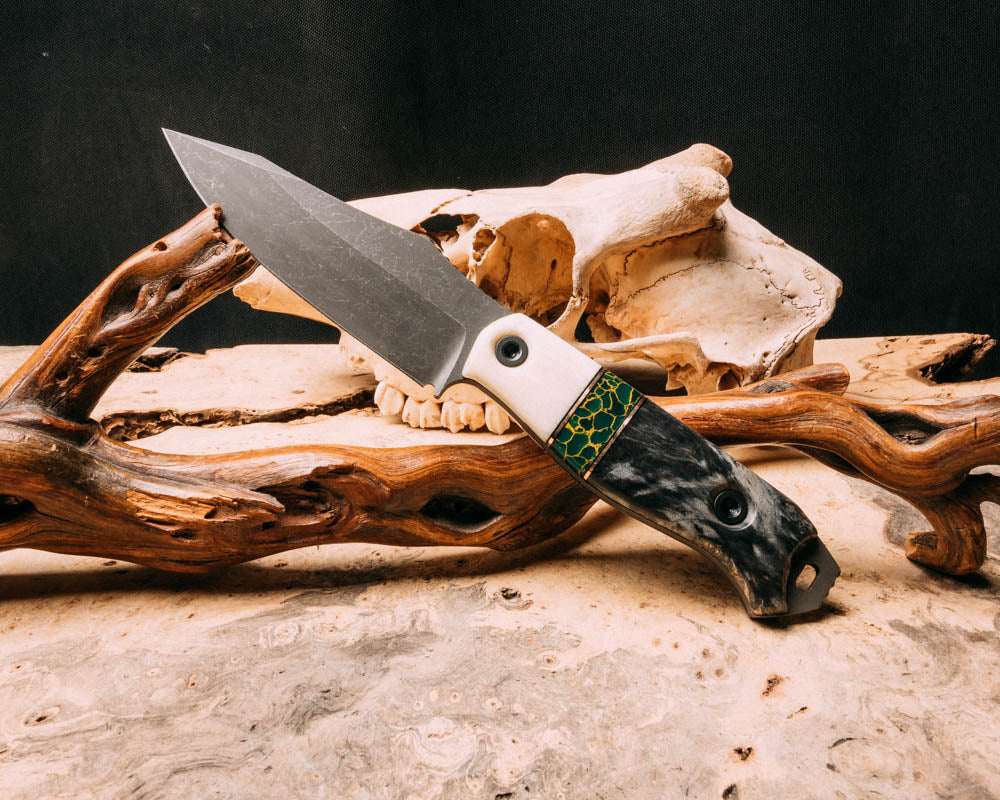 Field knife Camel bone, bronze and black G10 pin striping, Arizona Ja