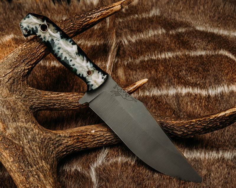 American Bowie Jr.- Alligator Scute in Tru-LaRue Resin, Brass Hollow Pins, Smooth Grip