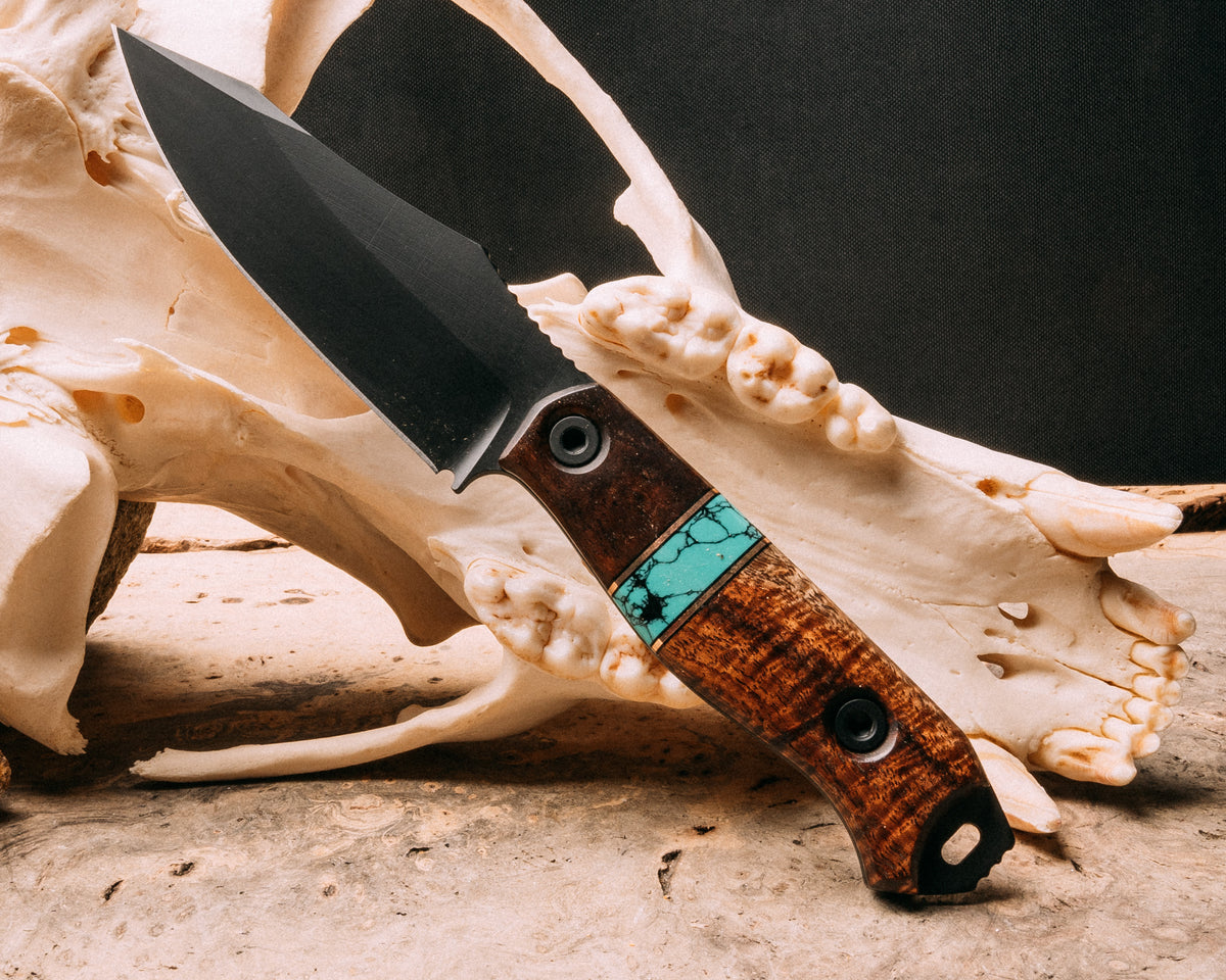 Field knife Hawaiian Curly Koa, black G10 and bronze pin striping, Gr