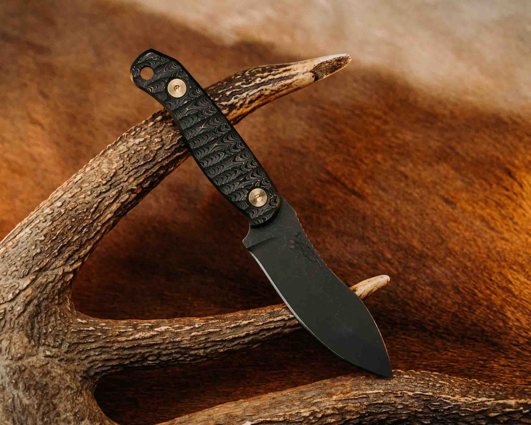 Skinner Jr- Gold Camo Carbon, Brass Allen Bolts, Textured Grip