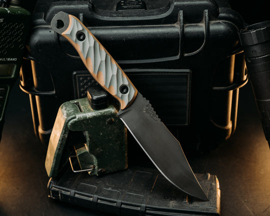Crow Scout - Grey and Coyote G10, Allen Bolts, Textured Grip