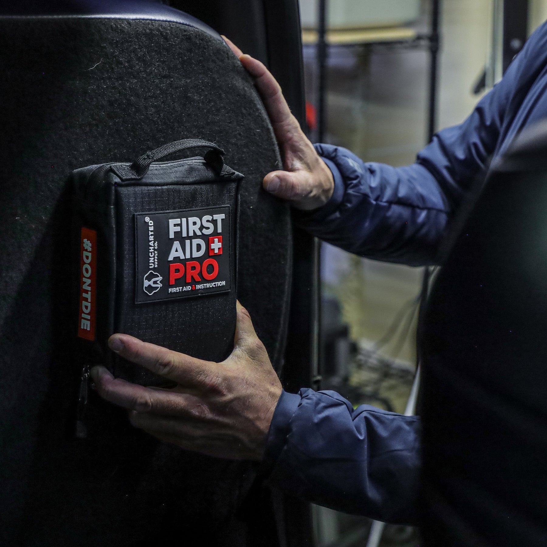 First Aid Pro – Half Face Blades